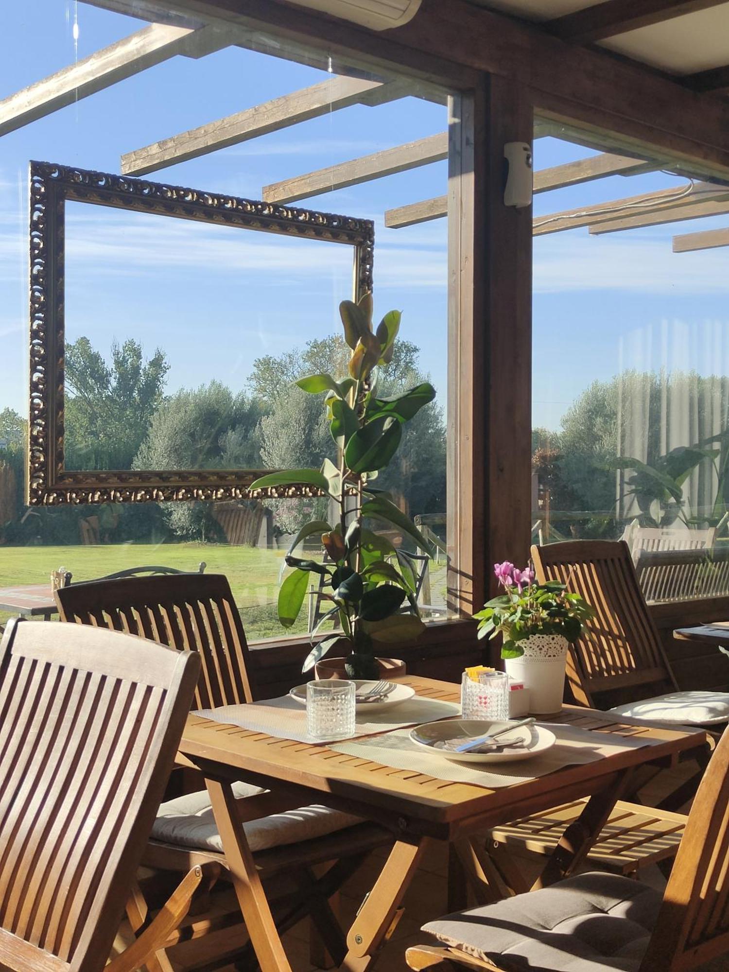 Tenuta Bussete Country Hotel Viterbo Bagian luar foto